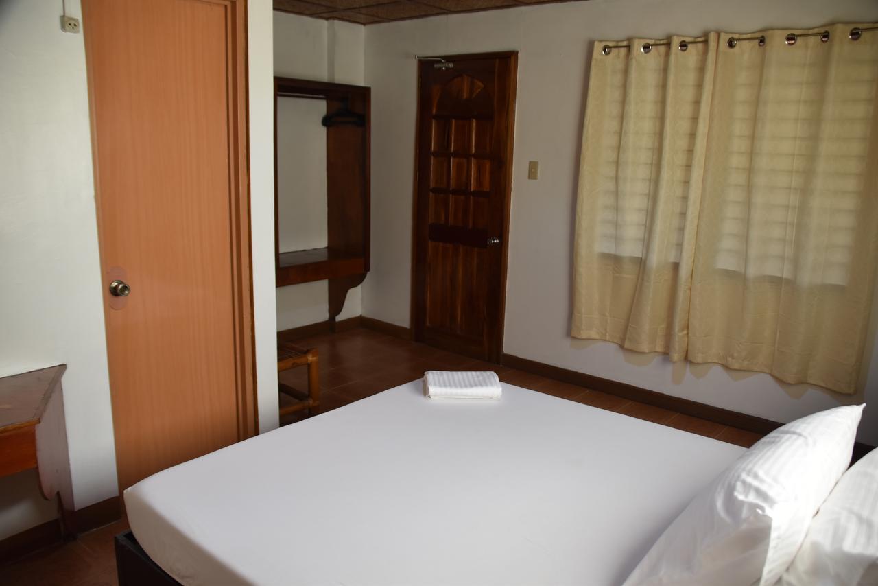 Отель Roy'S Rendezvous Boracay Manoc-Manoc Номер фото